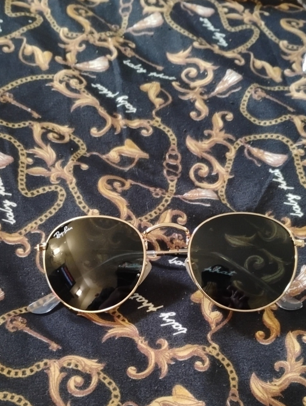 L Gold Frame Sunglasses with Black Lenses 51/21 Made In Italy Anti Glare